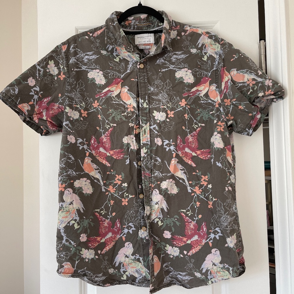 Denim & Flower Men’s bird & flower print button up shirt